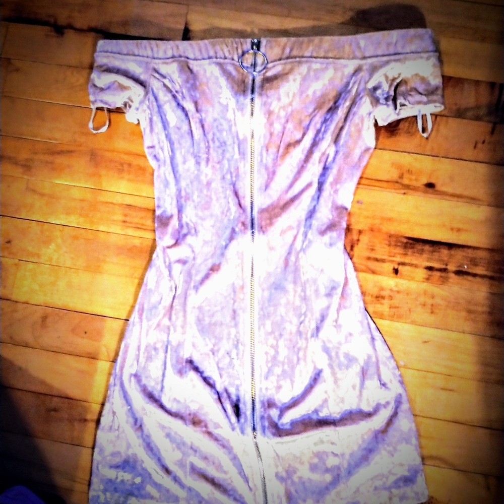 Mini Pink velvet dress